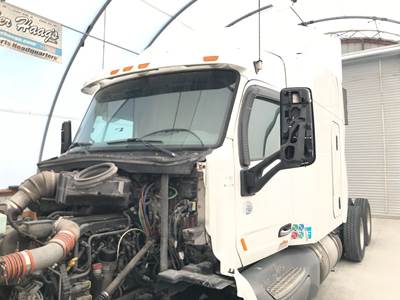 Peterbilt 579 Cab Assembly