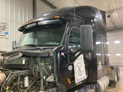 Peterbilt 579 Cab Assembly