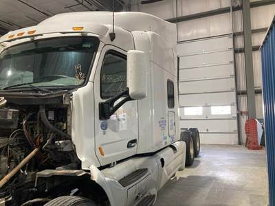 Peterbilt 579 Cab Assembly