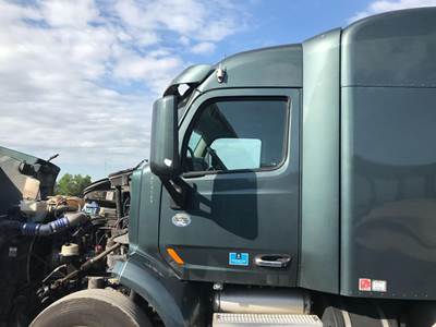 Peterbilt 579 Cab Assembly