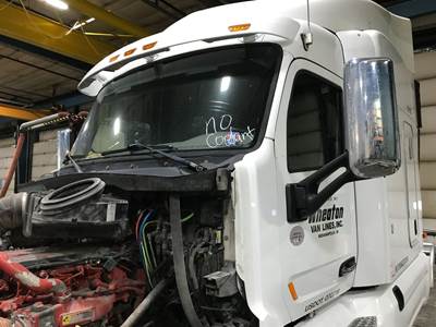 Peterbilt 579 Cab Assembly