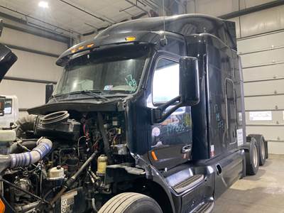 Peterbilt 579 Cab Assembly