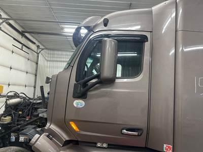 Peterbilt 579 Cab Assembly