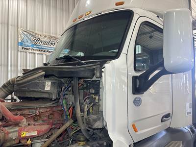 Peterbilt 579 Cab Assembly