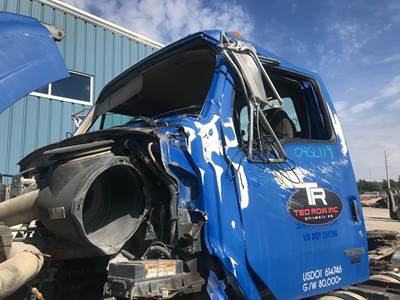Sterling L9513 Cab Assembly