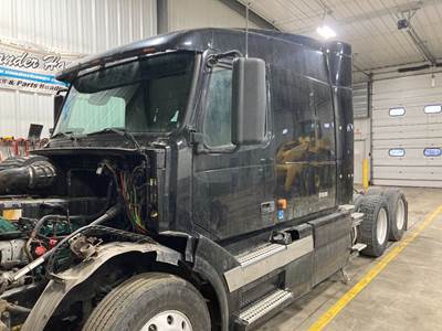 Volvo VNL Cab Assembly