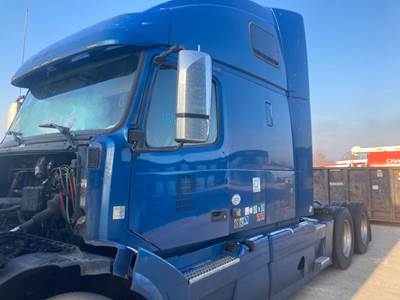 Volvo VNL Cab Assembly