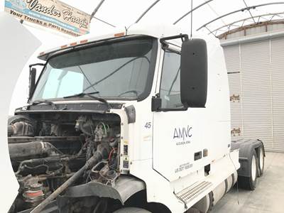 Volvo VNL Cab Assembly