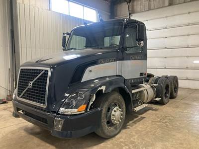 Volvo VNL Cab Assembly