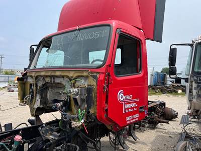 Volvo VNL Cab Assembly