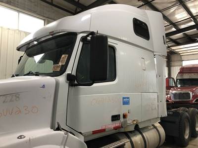 Volvo VNL Cab Assembly