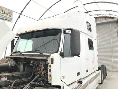 Volvo VNL Cab Assembly