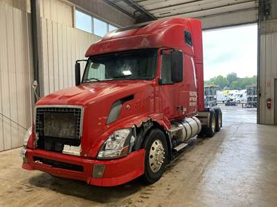 Volvo VNL Cab Assembly