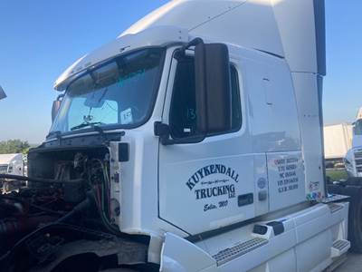 Volvo VNL Cab Assembly