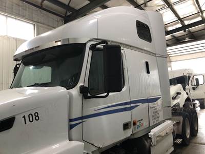 Volvo VNL Cab Assembly