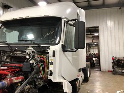 Volvo VNL Cab Assembly