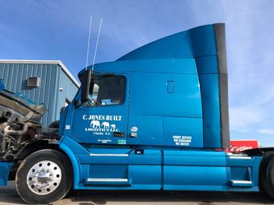 Volvo VNL Cab Assembly
