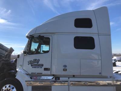 Volvo VNL Cab Assembly