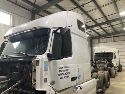 Volvo VNL Cab Assembly