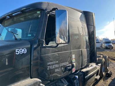 Volvo VNL Cab Assembly