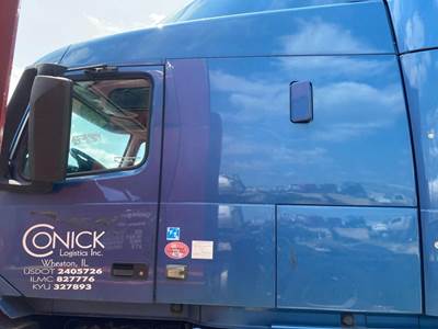 Volvo VNL Cab Assembly