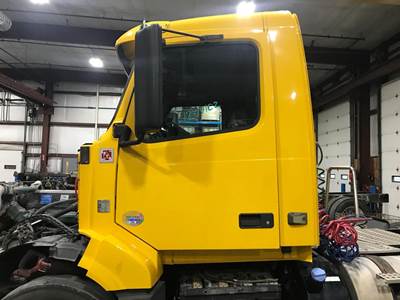 Volvo VNL Cab Assembly