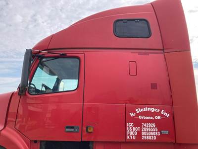 Volvo VNL Cab Assembly