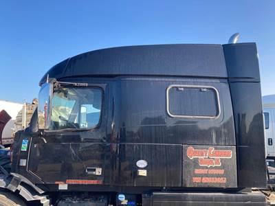 Volvo VNL Cab Assembly