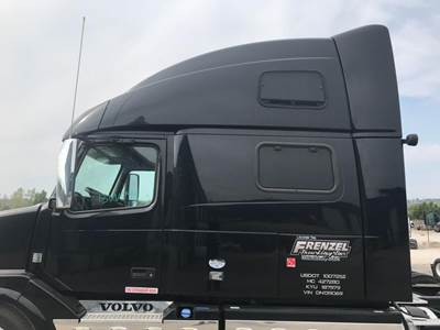 Volvo VNL Cab Assembly
