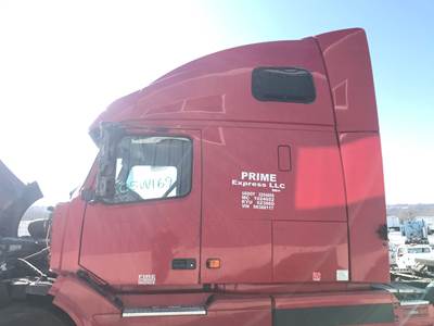 Volvo VNL Cab Assembly