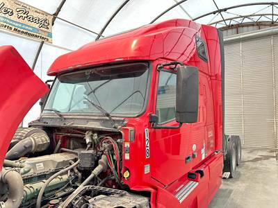 Volvo VNL Cab Assembly