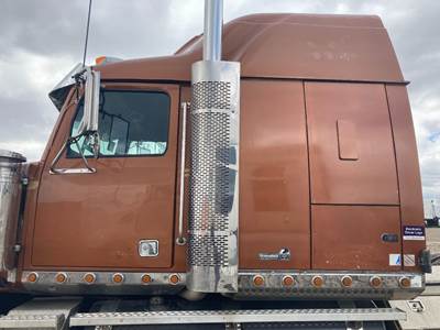 Western Star 4900FA Cab Assembly