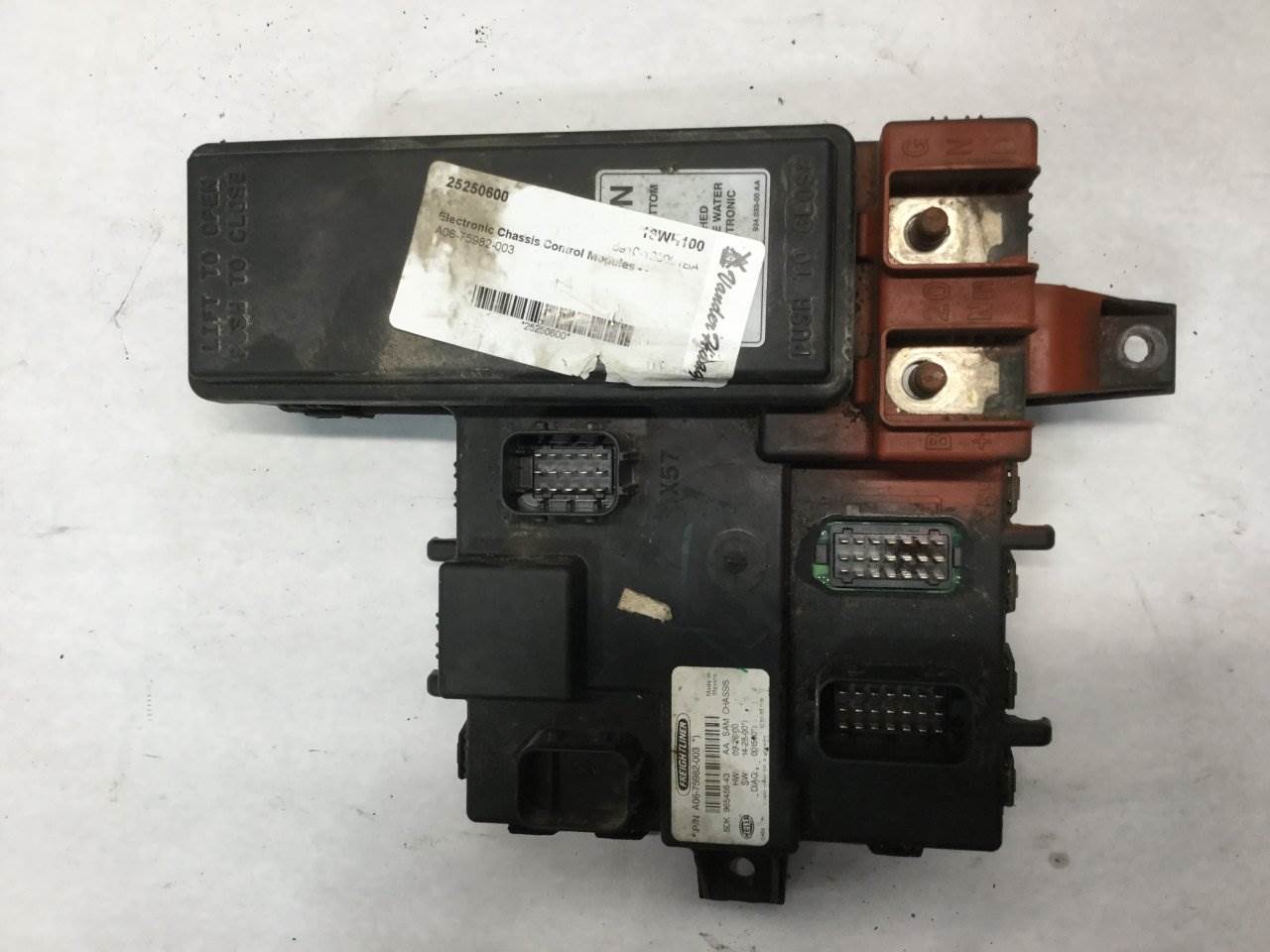 2016 Freightliner Cascadia Chassis Control Module For Sale Sioux