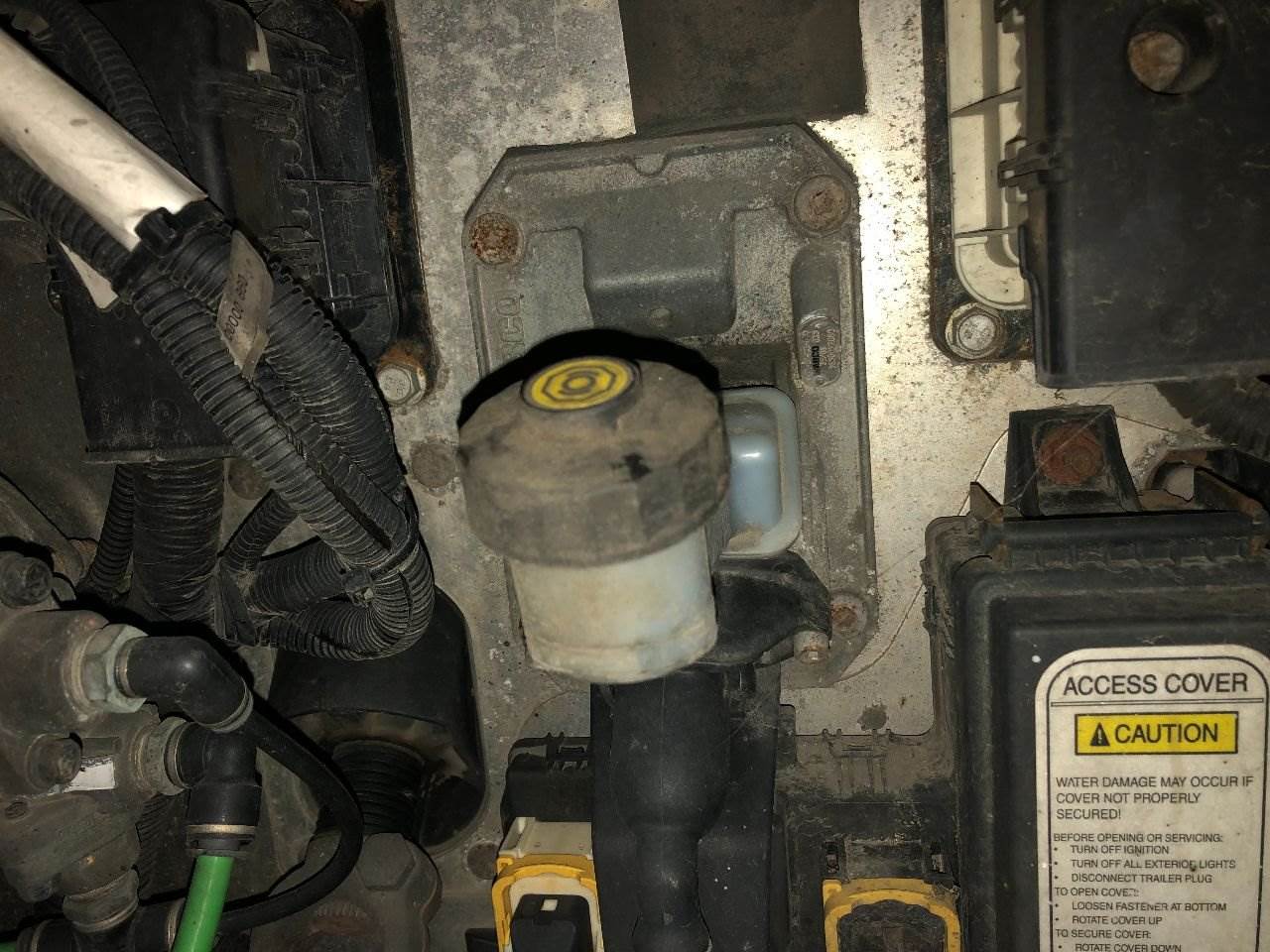 2010 Freightliner Cascadia Clutch Master Cylinder For Sale Winimac