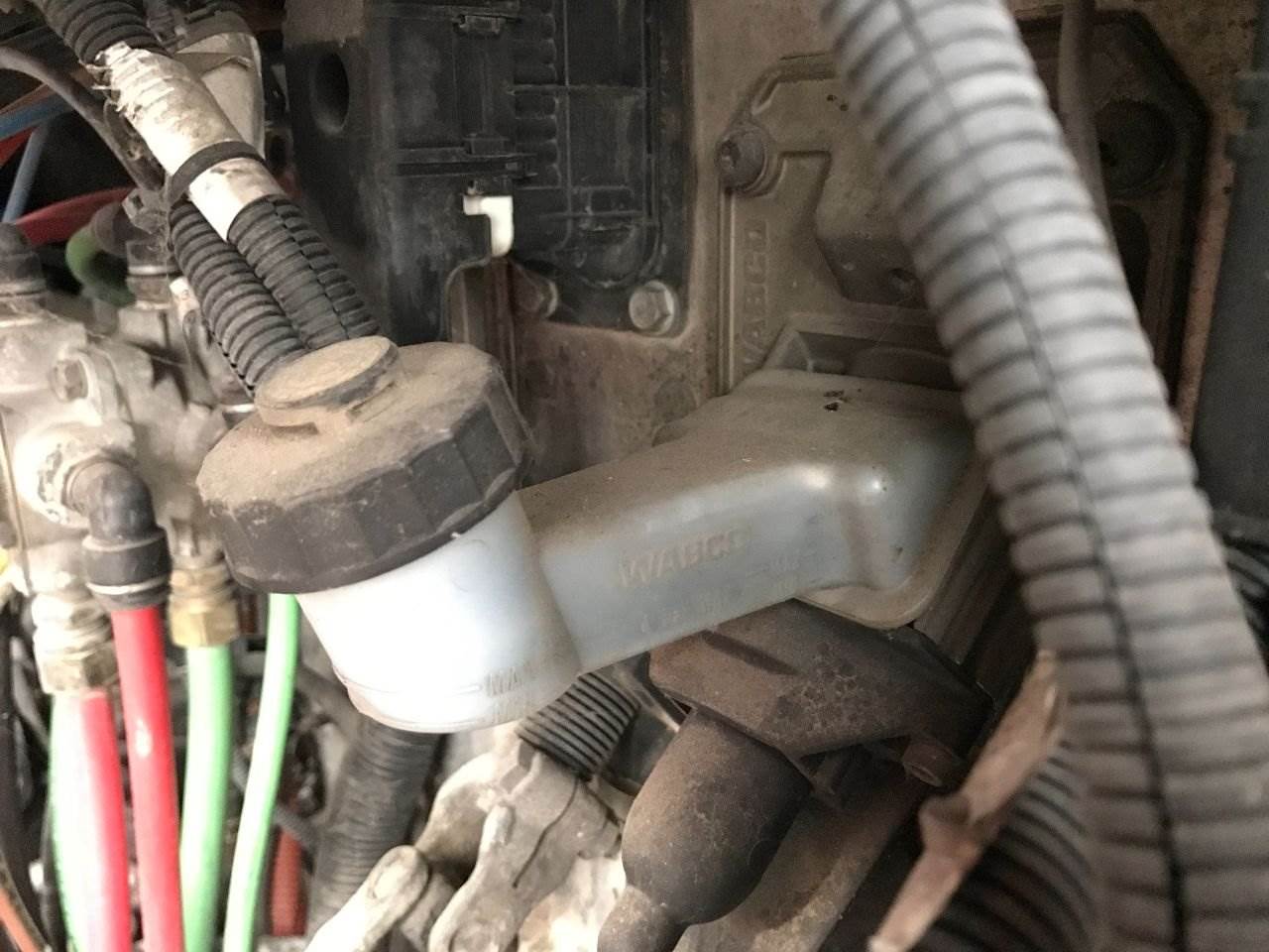 2010 Freightliner Cascadia Clutch Master Cylinder For Sale Council