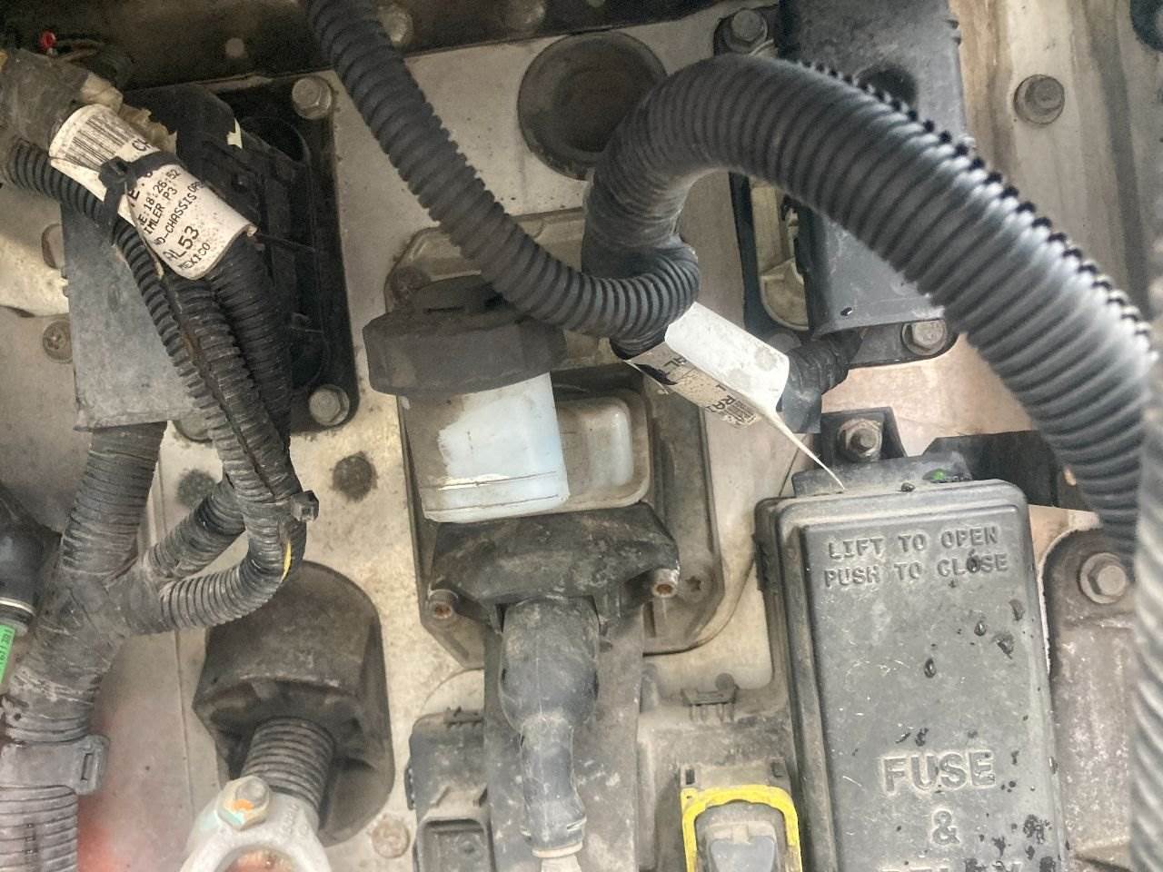 2012 Freightliner Cascadia Clutch Master Cylinder For Sale Kansas