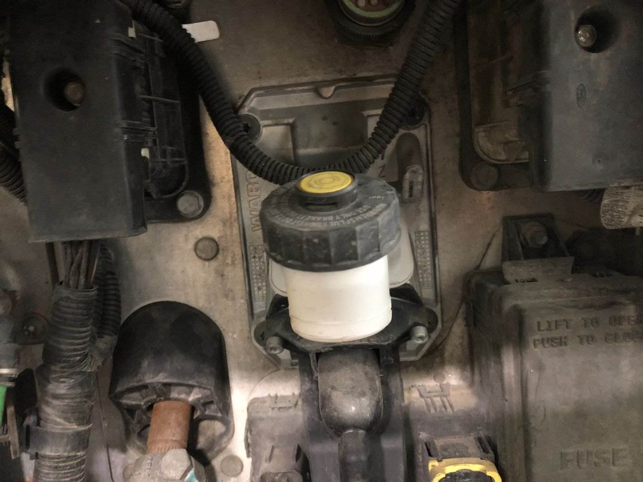 2012 Freightliner Cascadia Clutch Master Cylinder For Sale Winimac