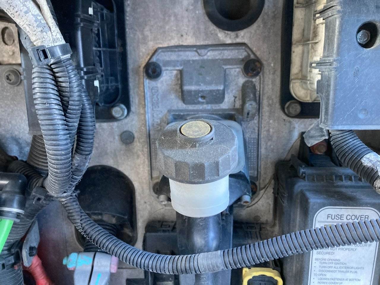 2016 Freightliner Cascadia Clutch Master Cylinder For Sale Winimac