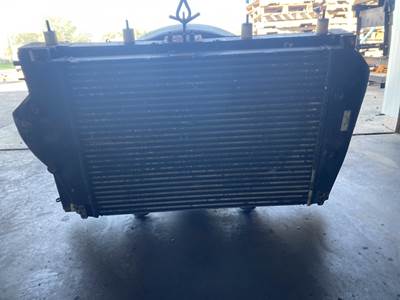 Ford L8513 Cooling Assembly