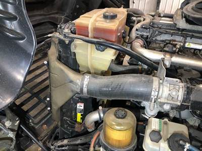Freightliner Cascadia Cooling Assembly