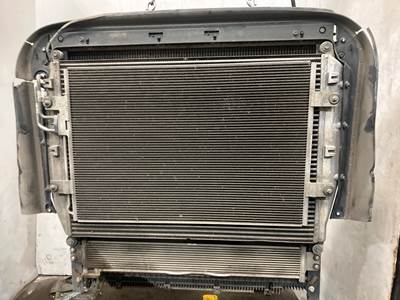 Freightliner Cascadia Cooling Assembly