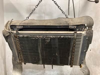Freightliner FLD120 Cooling Assembly