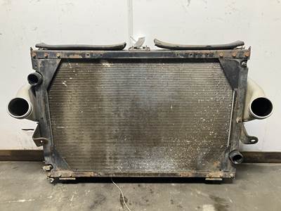 International 9200 Cooling Assembly