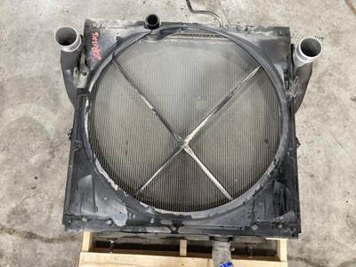 Kenworth T680 Cooling Assembly