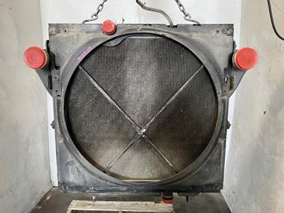 Peterbilt 579 Cooling Assembly