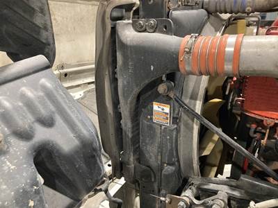 Peterbilt 587 Cooling Assembly