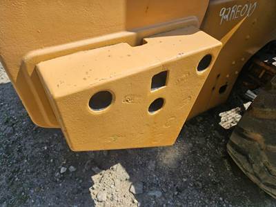 Case 721 Counterweight