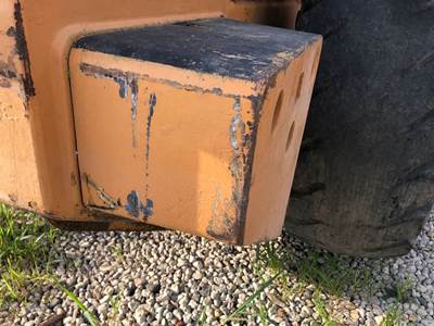 Case 821 Counterweight