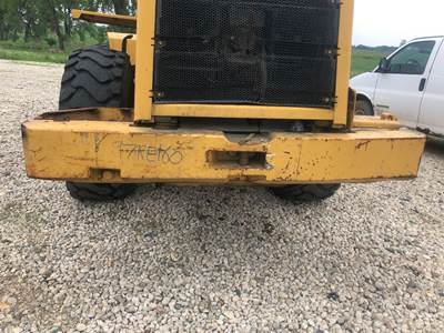 Caterpillar 938G Counterweight