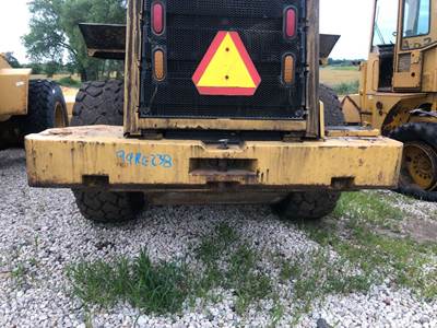 Caterpillar 938G Counterweight